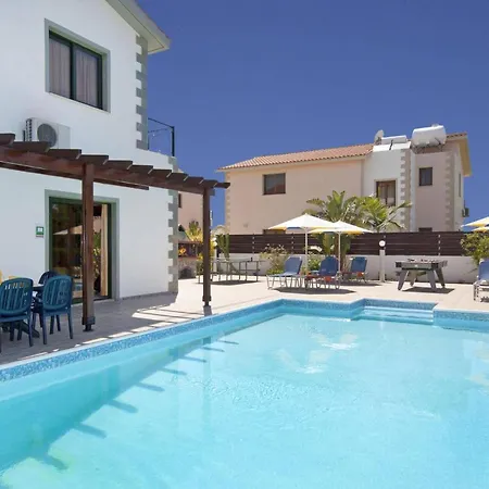 Villa Coral Christina By