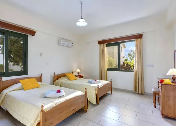 Βίλα Coral Christina By *