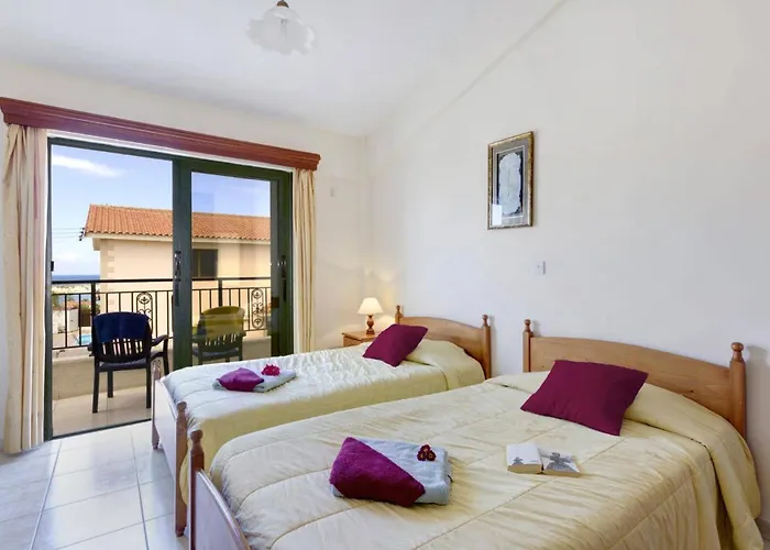 Coral Christina By * Πέγεια