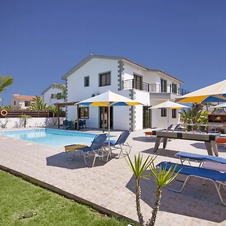 Villa Coral Christina By
